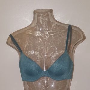 VS Bra