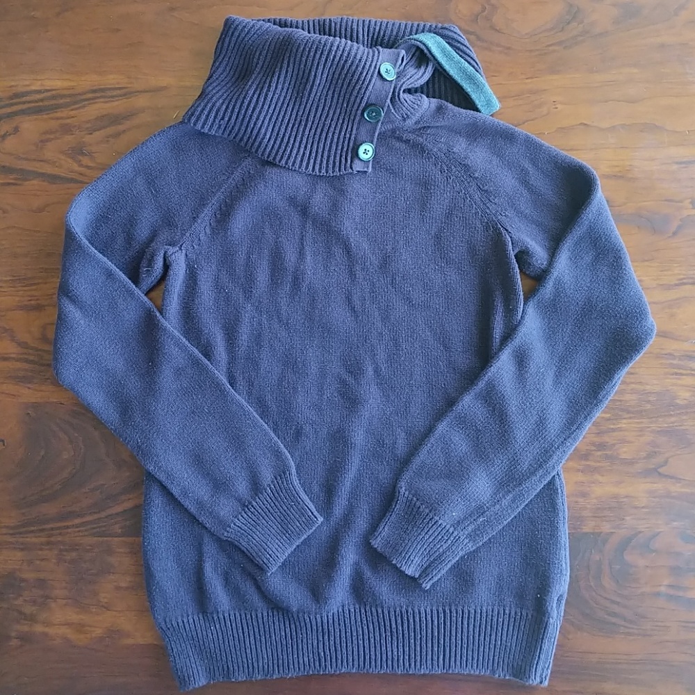 Gap Sweater