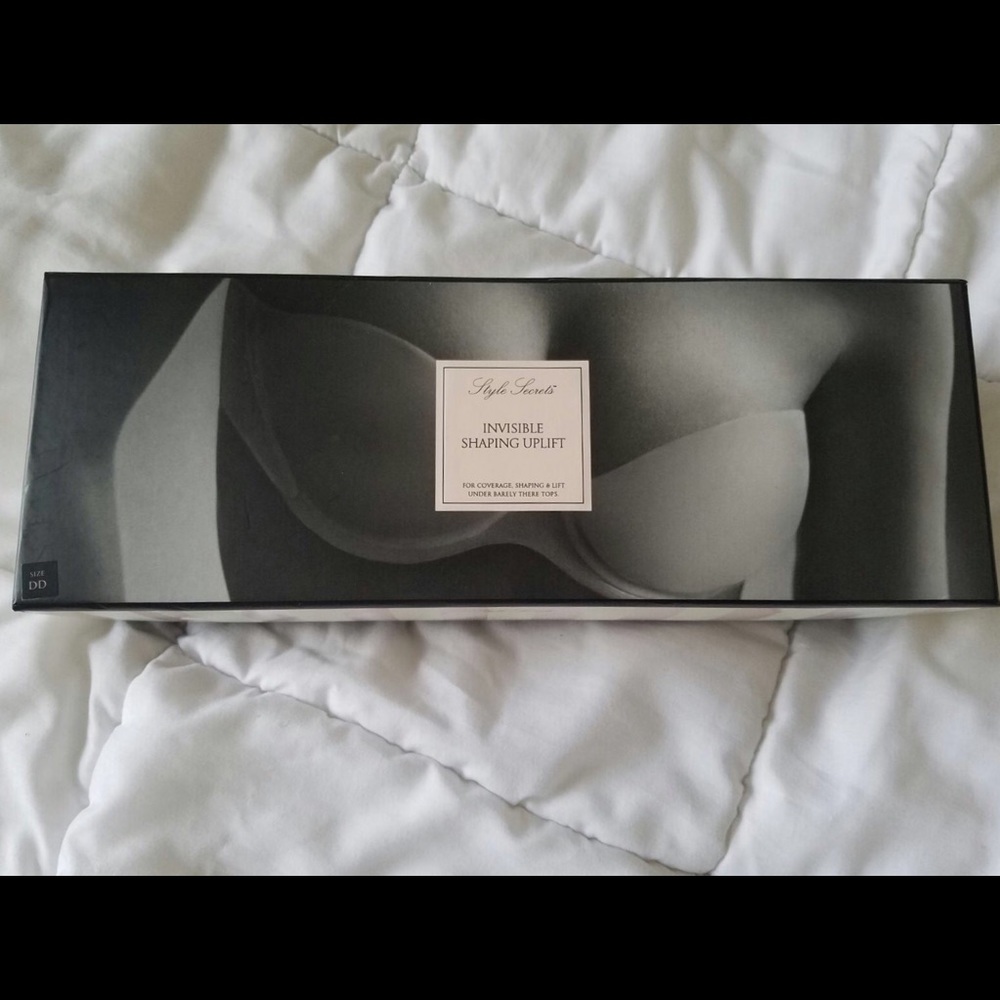 Victoria secret invisible shaping uplift bra