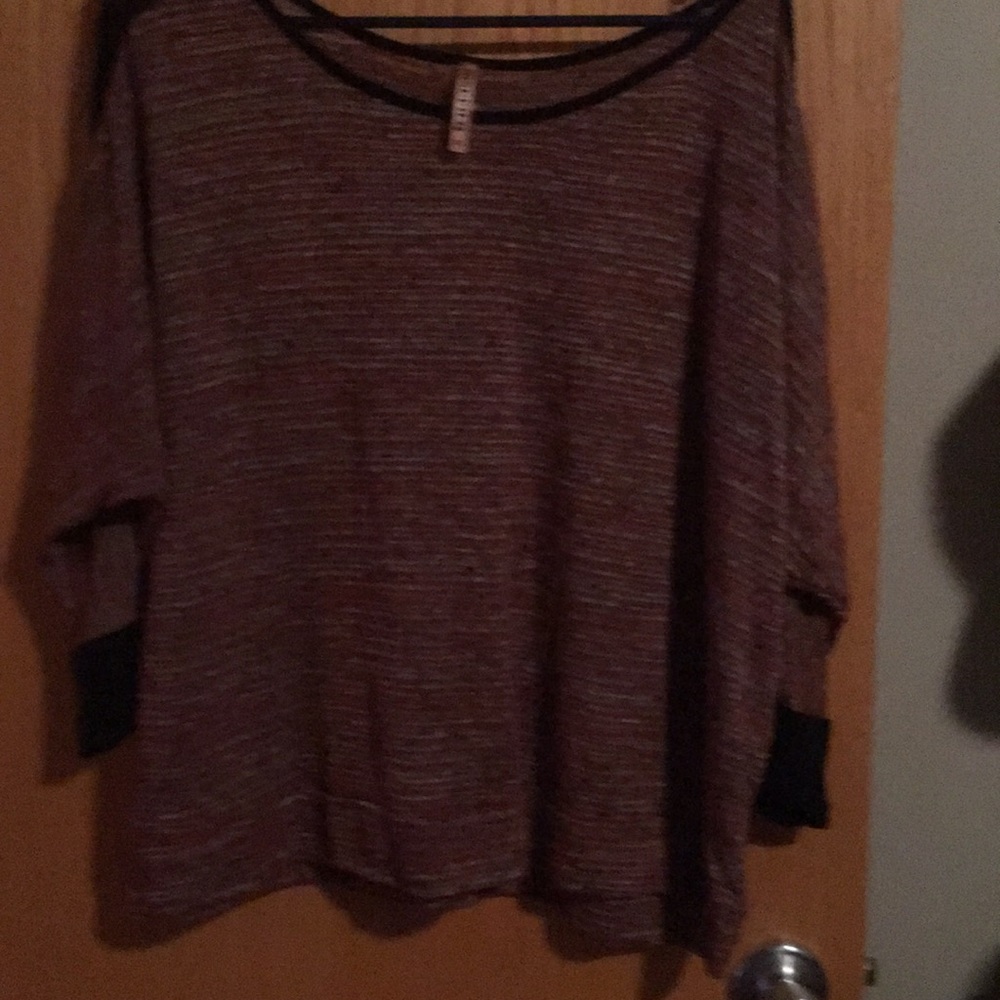 1x new blouse