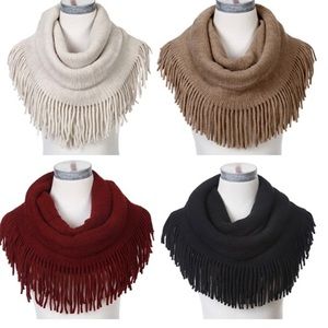 Infinity scarves with fringes