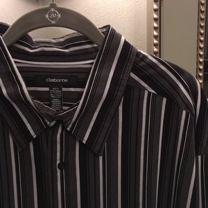 Men's Claiborne Button Down Shirt -- LIKE NEW!!