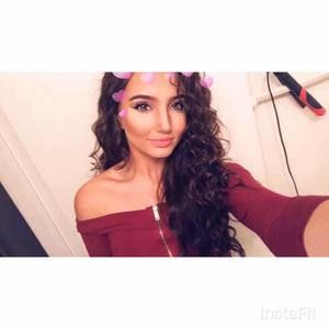 Meet your Posher, Randikay