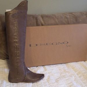 D-Segno by AC over the knee Taupe Boot
