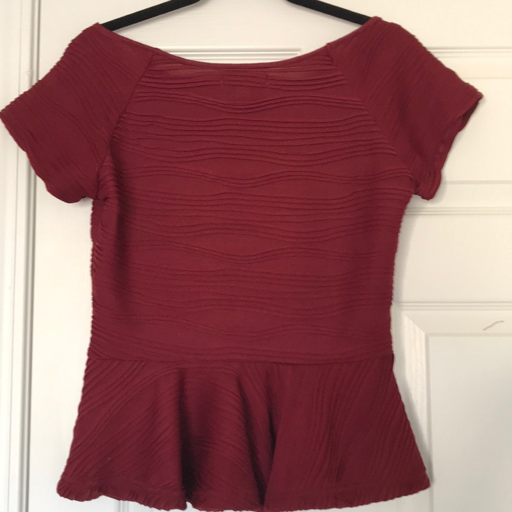 Garnet red stretchy blouse. - Picture 2 of 2