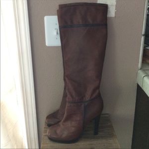 Jessica Simpson brown leather boots