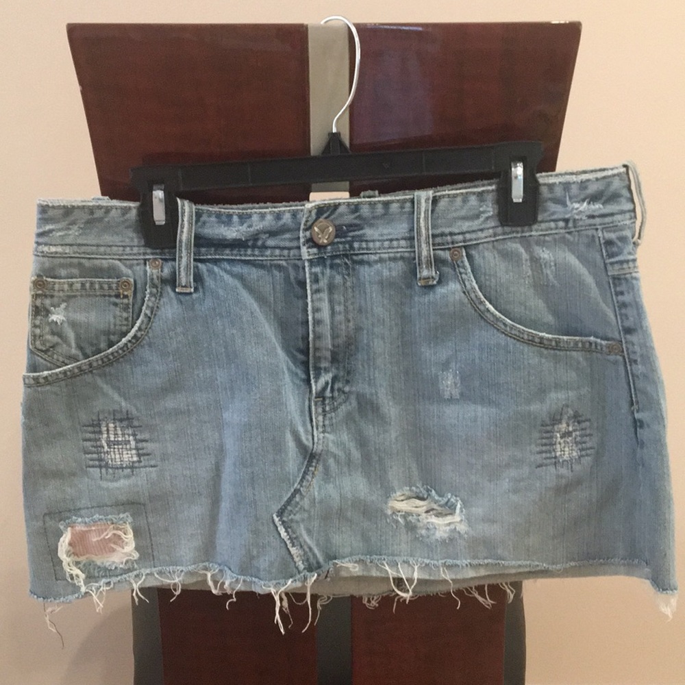American eagle jean skirt
