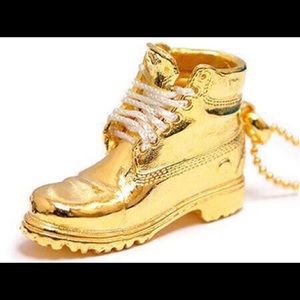 Meet your Posher, Macc