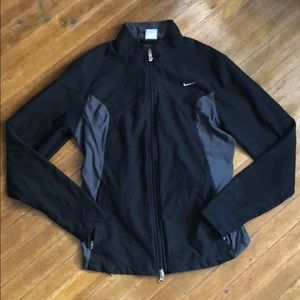 NIKE FIT DRY WOMENS RUNNING JACKET