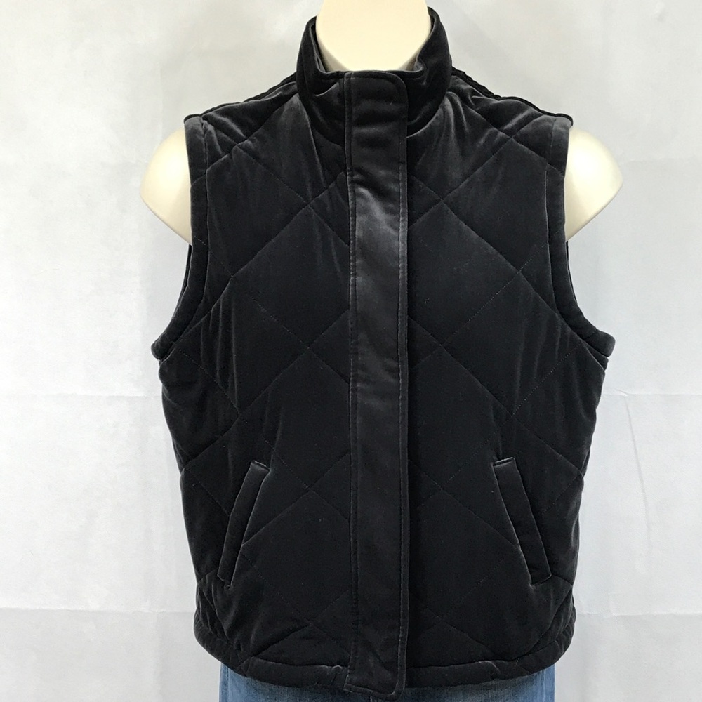 Jones New York gray velvety vest
