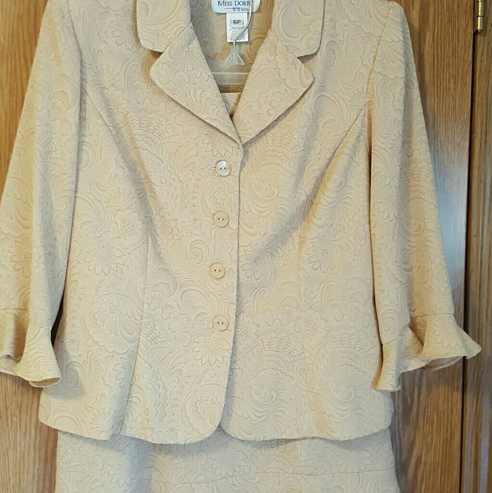 Women's Miss Dorby suit