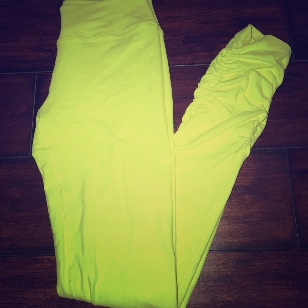 Beyond Yoga leggings, size S. Excellent condition!