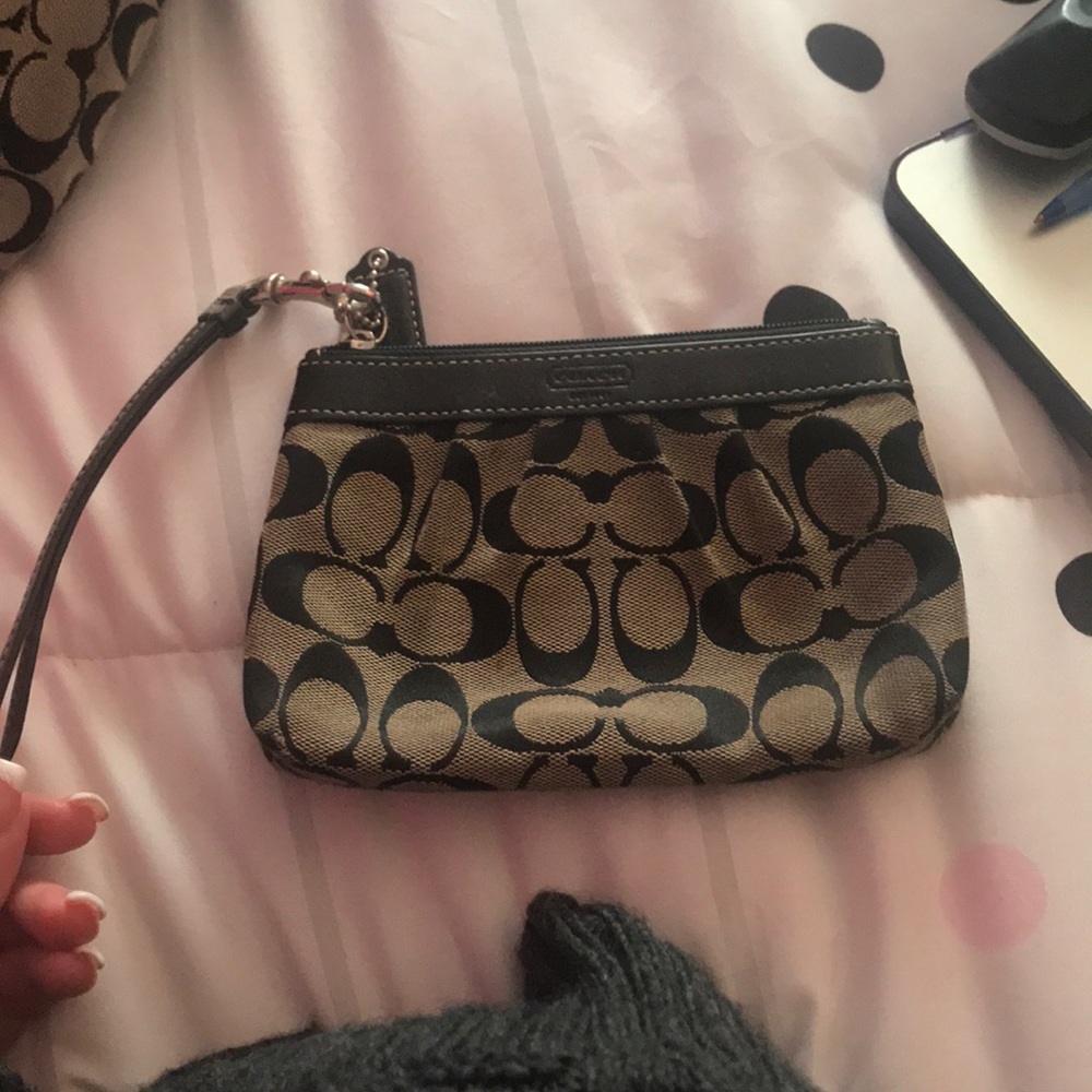 Wristlet