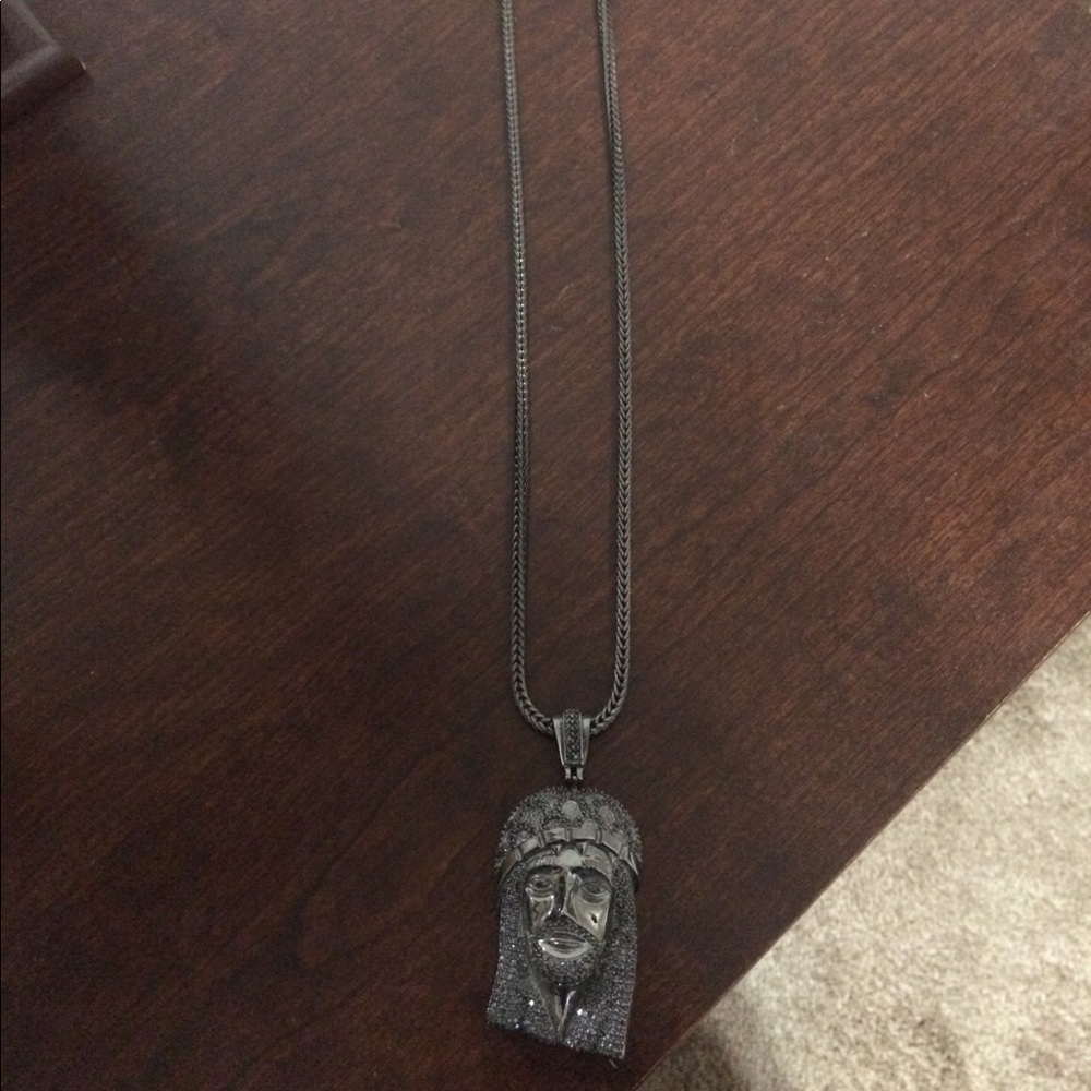 BLACK JESUS FACE PIECE WITH 36" FRANCO CHAIN.