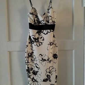 Black and White Flower Print Dress