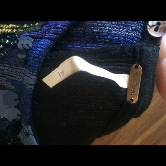 🌹free people off the shoulder rhinestones blouse - Picture 8 of 8