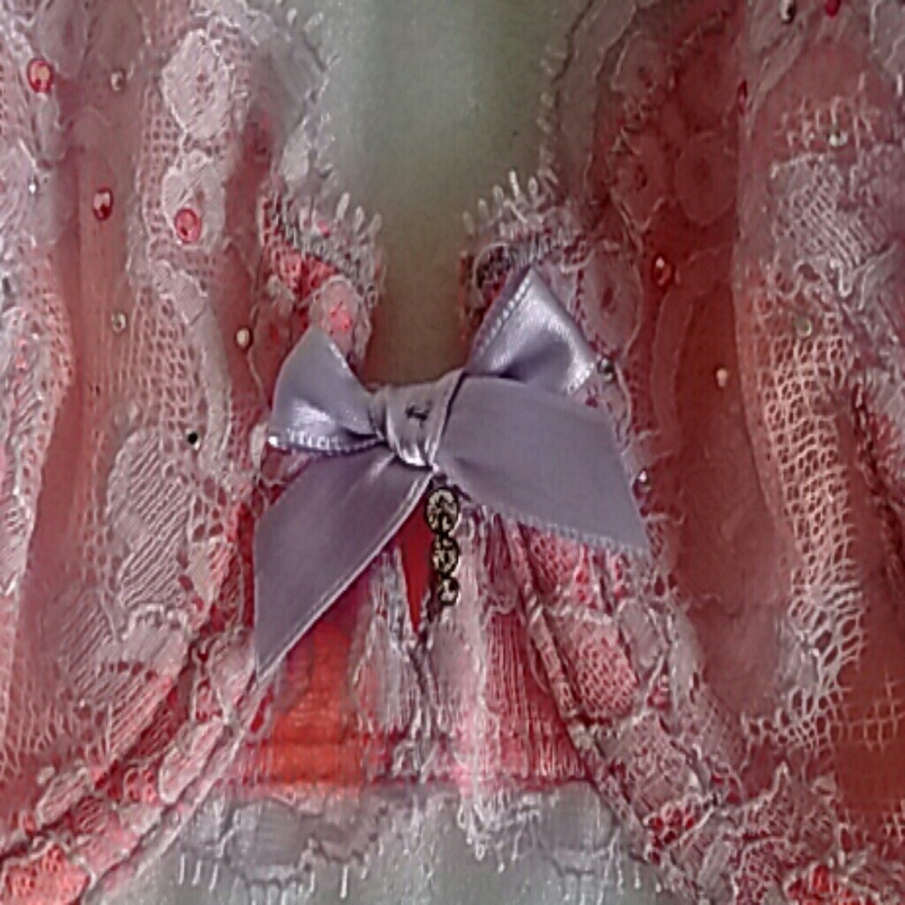 NWT, Victoria's Secret ublined demi bra - Picture 2 of 6