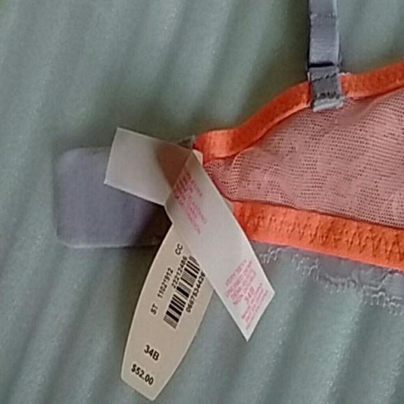 NWT, Victoria's Secret ublined demi bra - Picture 6 of 6