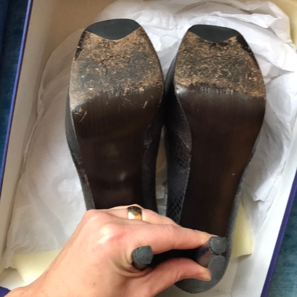 Stuart Weitzman Iridescent snake platform - Picture 2 of 3