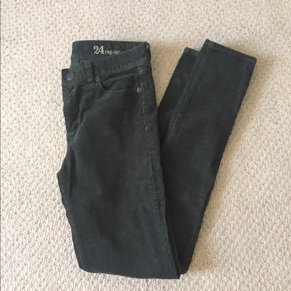 J. Crew hunter green toothpick corduroys