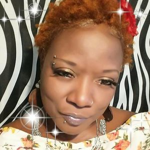 Meet your Posher, Paula