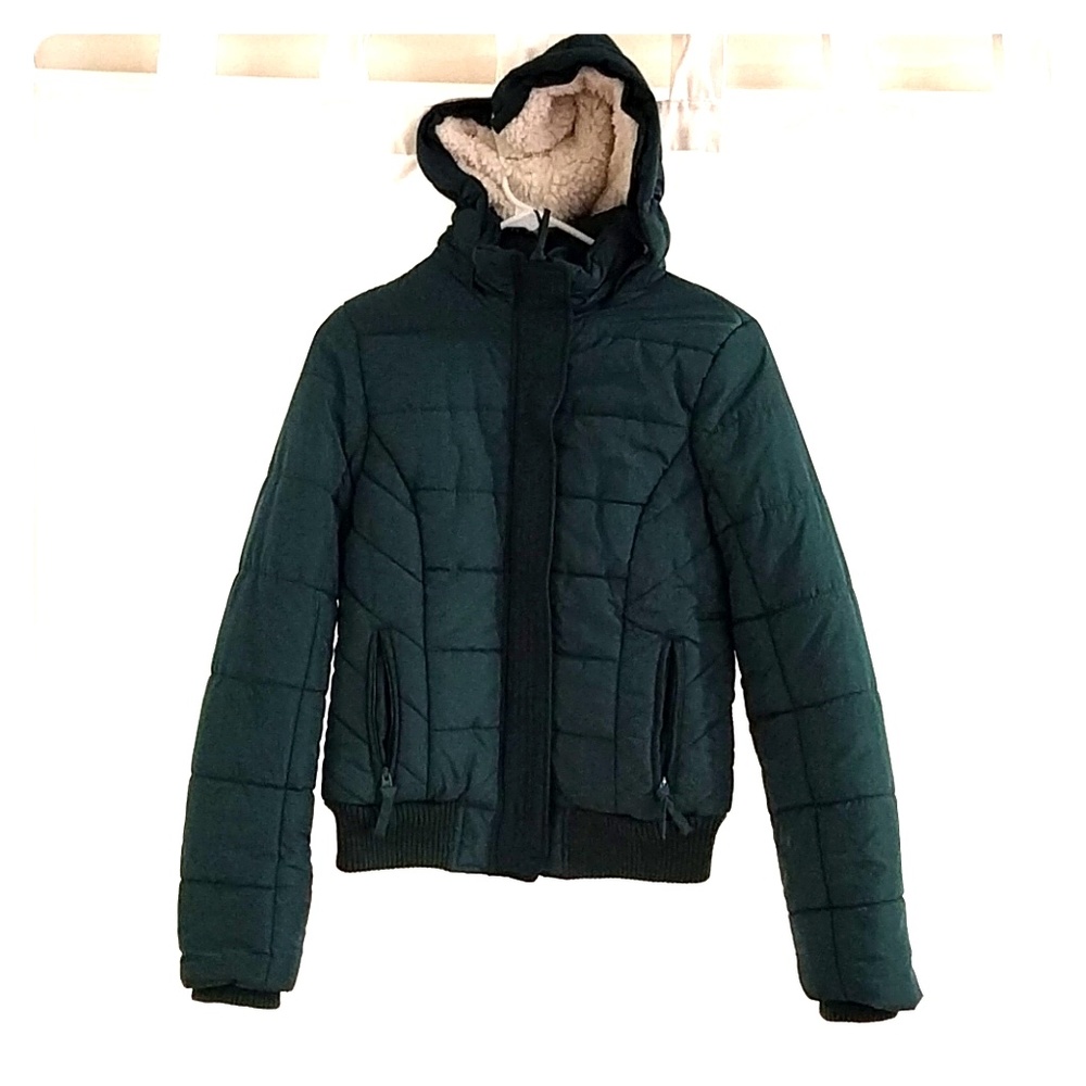 Make an offer !  American Eagle Outfitters Green M