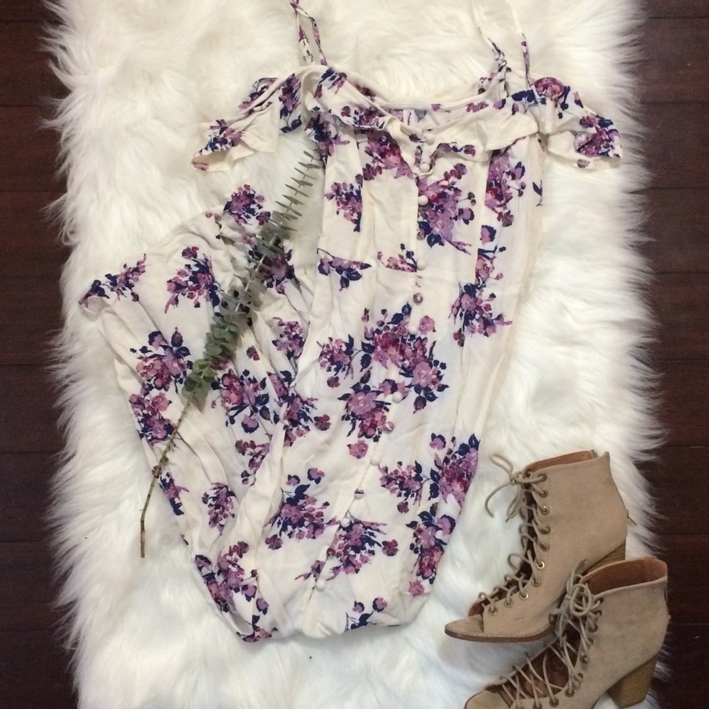 Off shoulder floral maxi dress