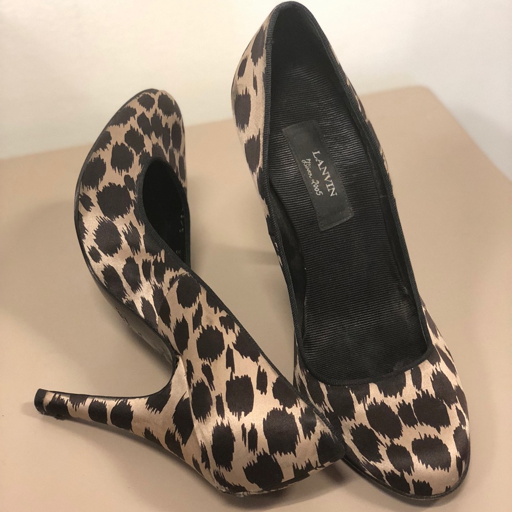 Lanvin Satin Leopard Print Pumps