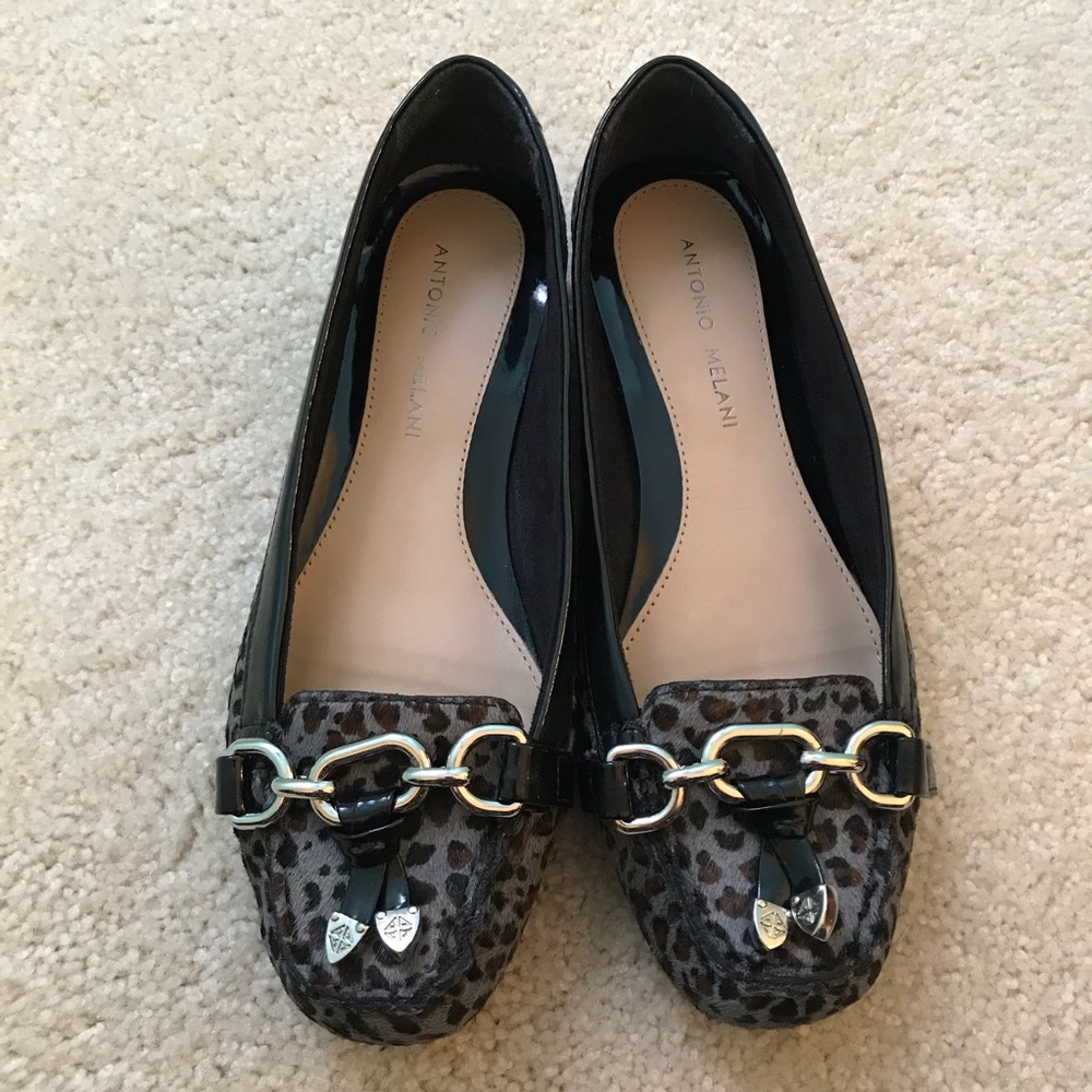 Antonio Melani bovine hair flats
