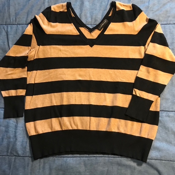 Lane Bryant Sweaters - GORGEOUS LIGHT-WEIGHT CLASSY SWEATER