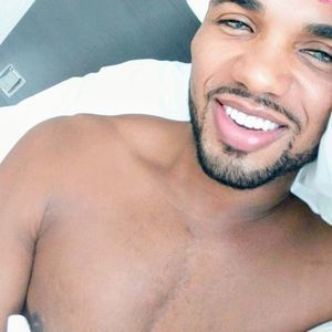 Meet your Posher, Cameron