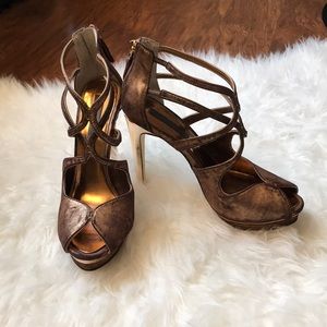 BCBGMaxAzria Diah Bronze Sandal, 8.5