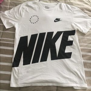 Nike t-shirt perfect conditions