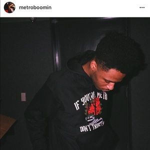 VERY RARE! Not released to public metro sweatshirt