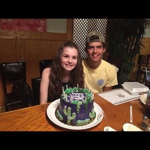 Meet your Posher, Peyton