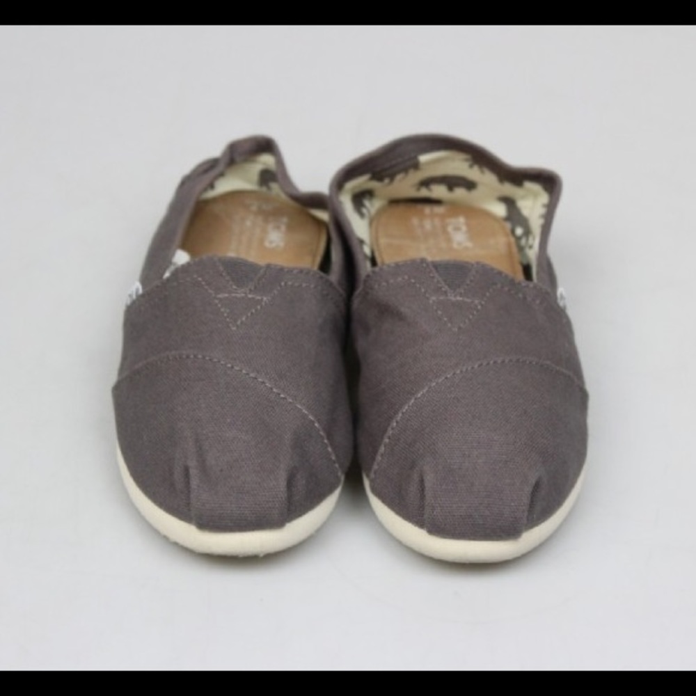Toms canvas slip-on shoes