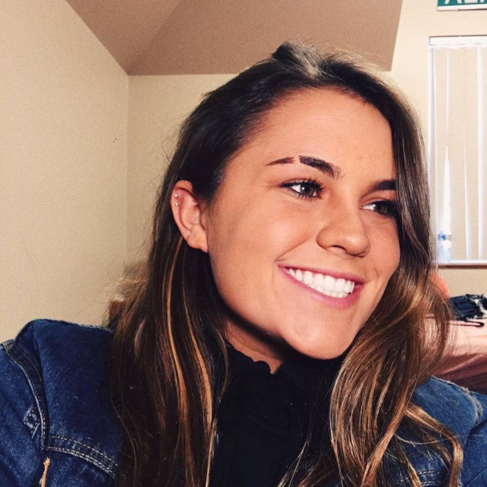 Meet your Posher, Ashley