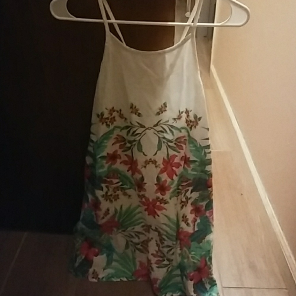 Girl's Hawaiian dress