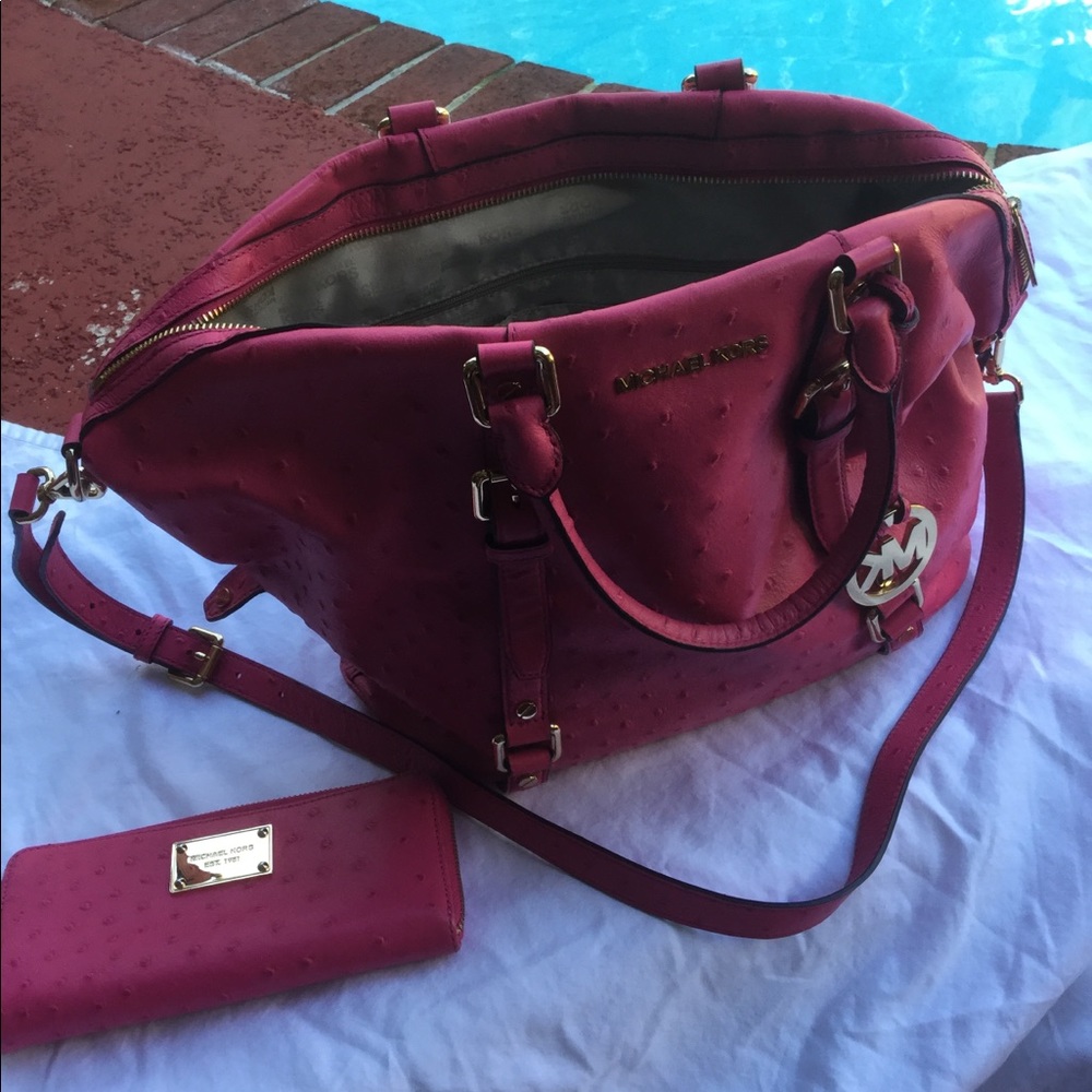 Michael Kors Ostrich pink tote with wallet