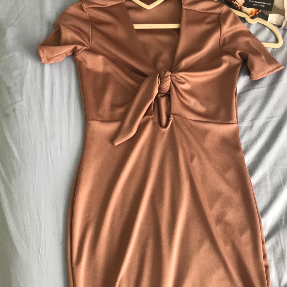Brown dress