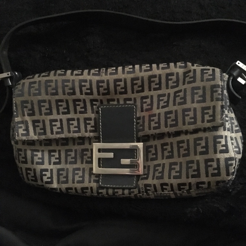 Fendi Shoulder Bag