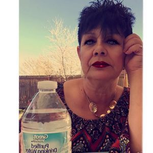 Meet your Posher, Maxine