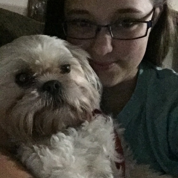 Meet your Posher, Joy - Picture 3 of 4