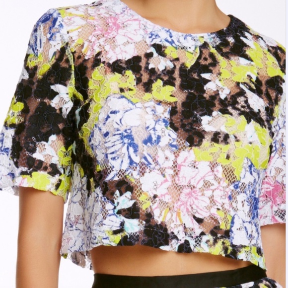 NWOT French Connection Crop Top - Picture 4 of 5