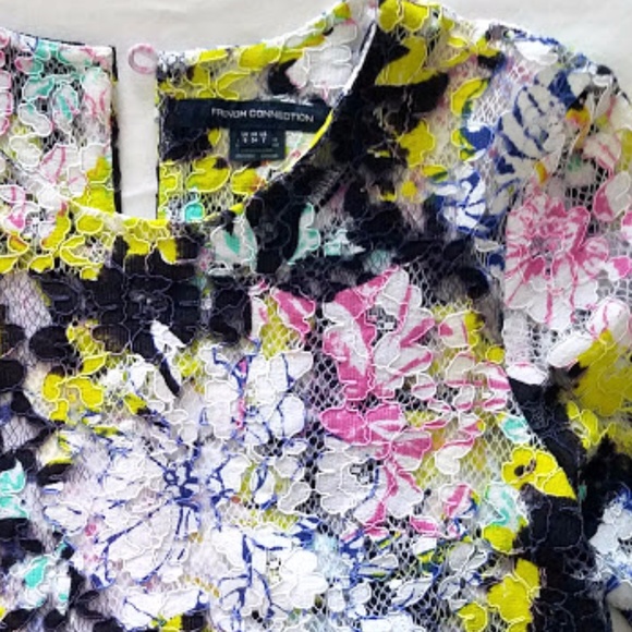 NWOT French Connection Crop Top - Picture 2 of 5