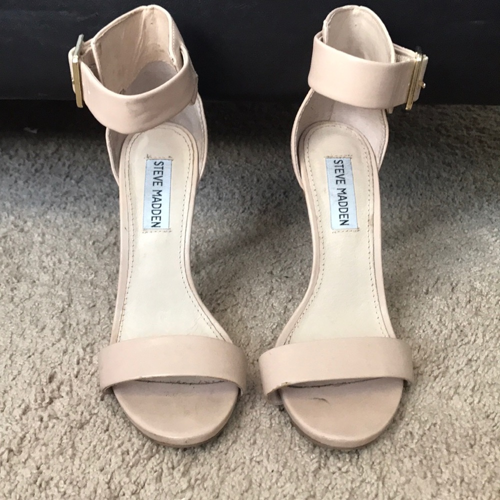 Steve Madden Nude High Heels