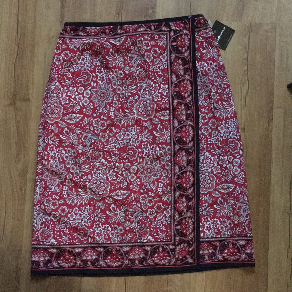Sag-Harbor Mock Wrap Skirt- Red