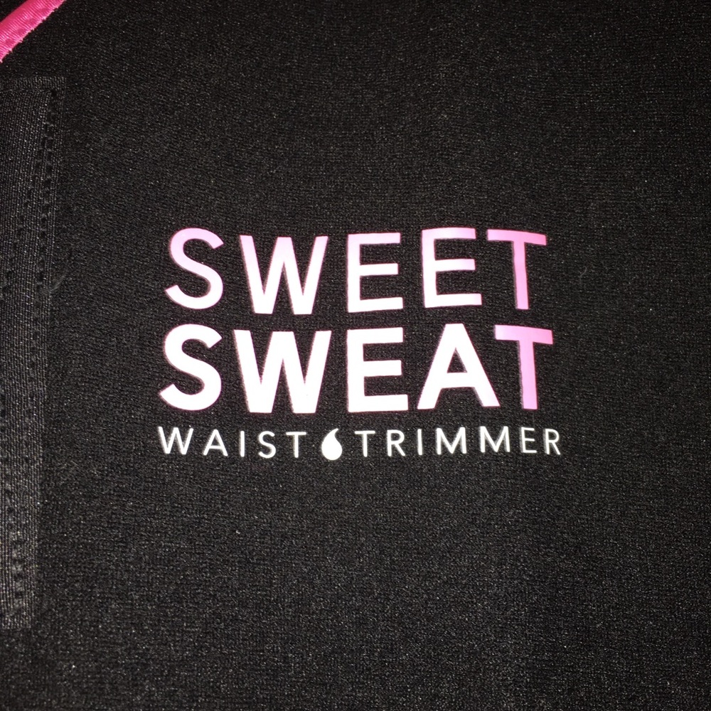 Waisted trimmer belt