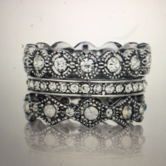 Chloe + Isabel Jewelry - 🆕Chole & Isabel Heirloom Crystal Stack Rings
