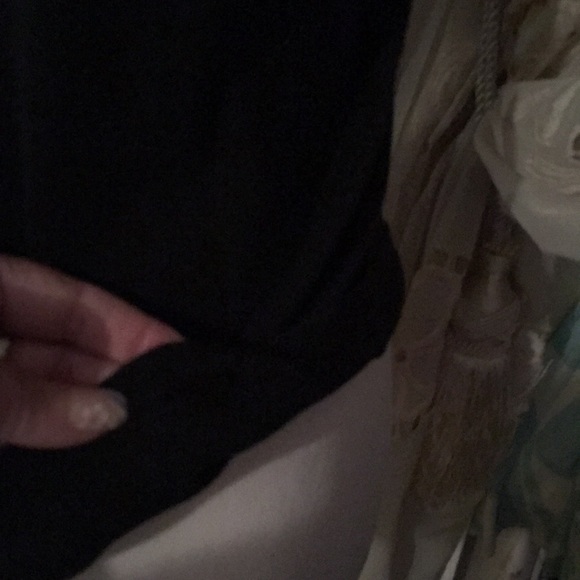 BLACK TEE SHIRT WITH GRAPHIC WRITING SZ L FANG 💀 - Picture 4 of 5